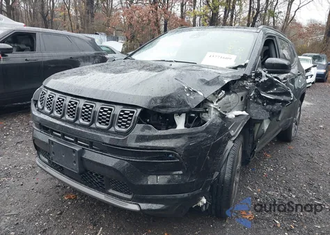 2024 Jeep Compass Limited 4X4 из США, поврежденный, VIN 3C4NJDCN6RT164970